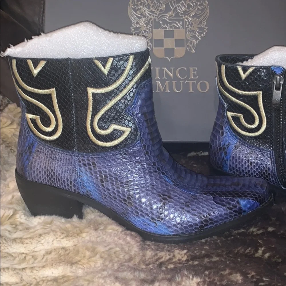 Vince Camuto Calina Ankle Boots